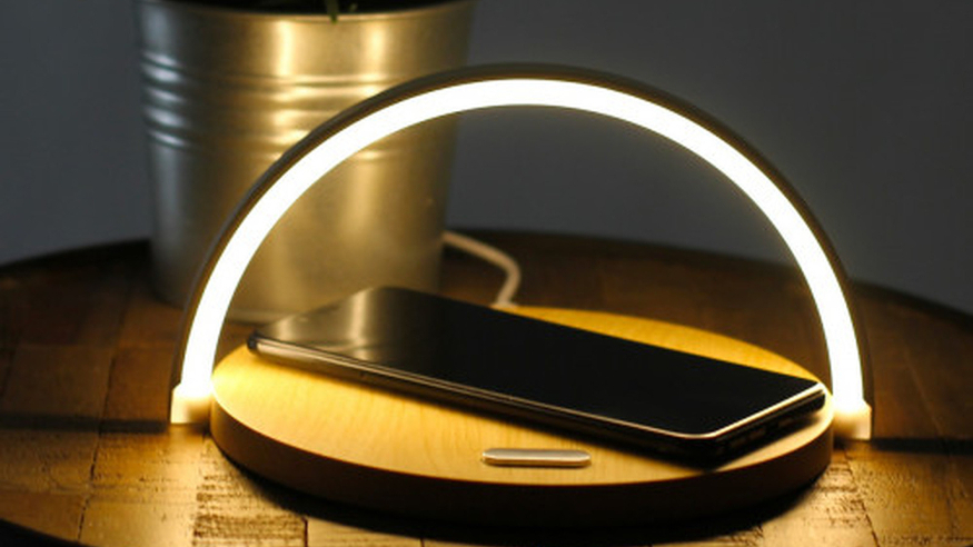 Livoo Two-in-One LED Lamp and Phone Charger