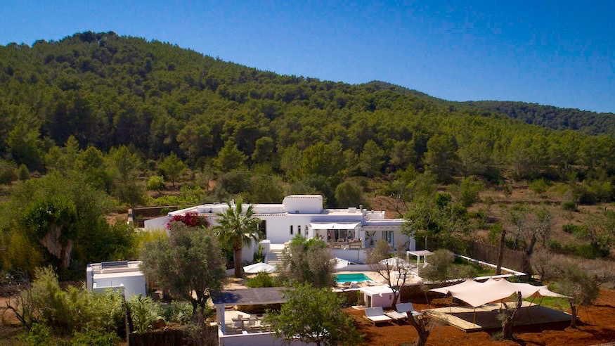 Ibiza beagain Youri Claessens Villa Can Tunio