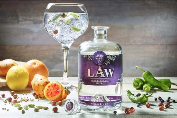 LAW-Gin-Ibiza-Handcrafted-Botanicals