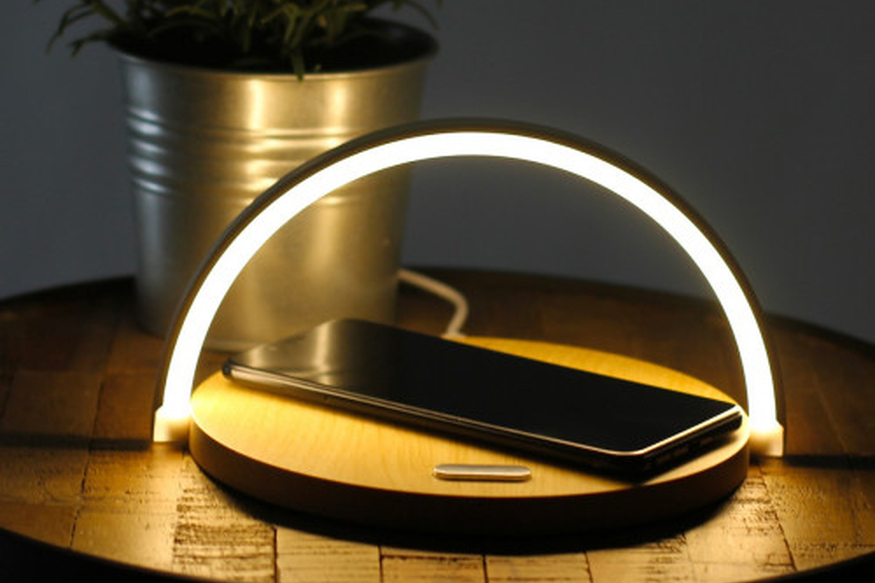 Livoo 2-in-1 LED Lamp and Phone Charger