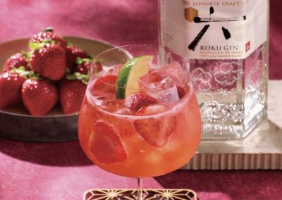 Roku Gin Tonic Strawberry Erdbeer Fraise