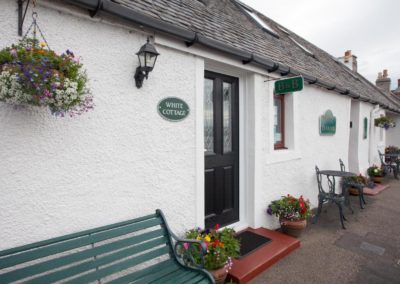 North Kessock Scotland The White Cottage Exterior booking.com