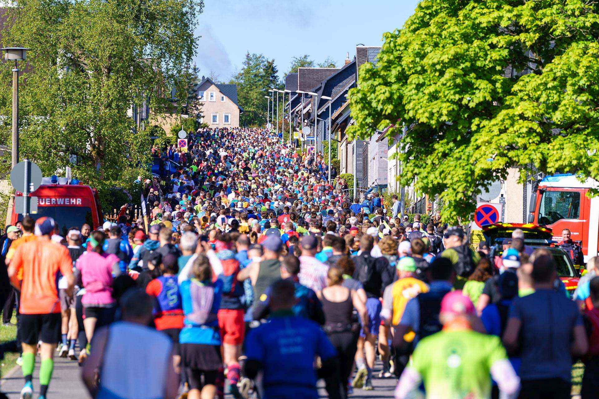 Rennsteiglauf Oberhof 1w2photo Crowd of Runners