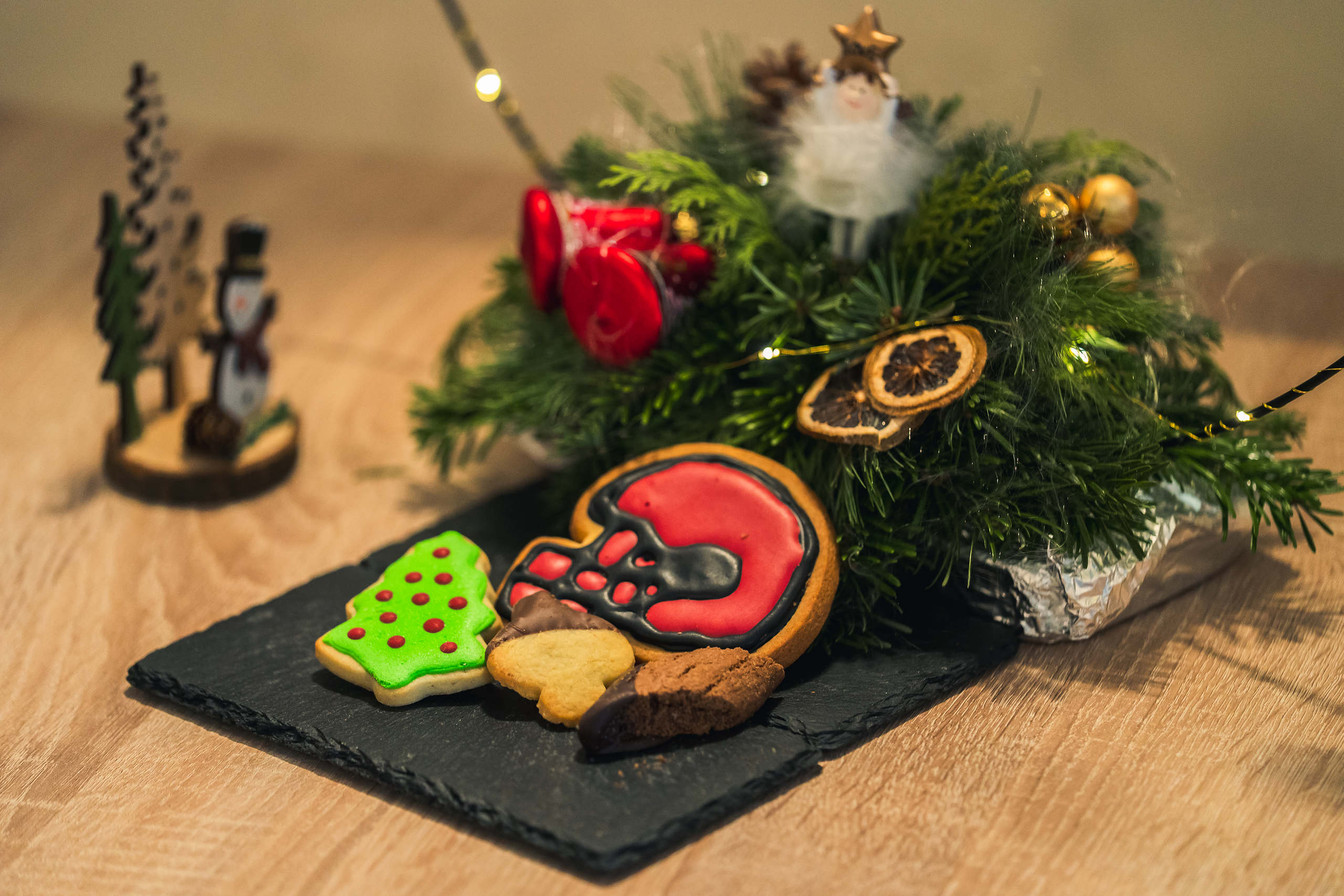 Suhl Gunslingers Cookie Mix American Football Christmas Helmet