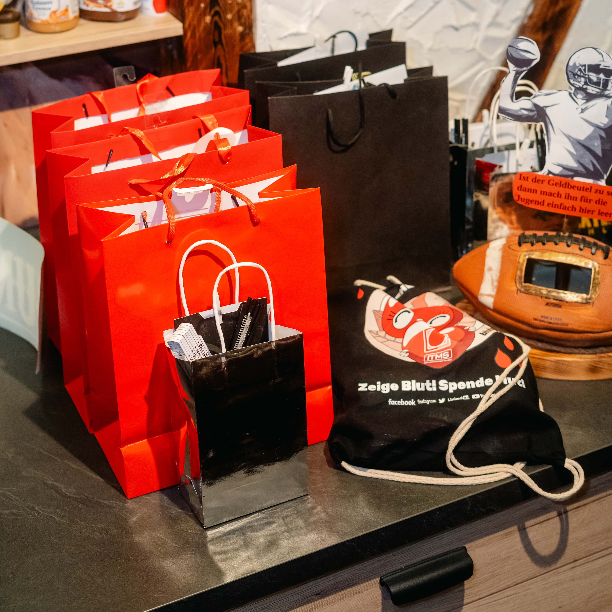 Suhl Gunslingers Toschis Super Bowl Watch Party Tombola @Ben Zehner